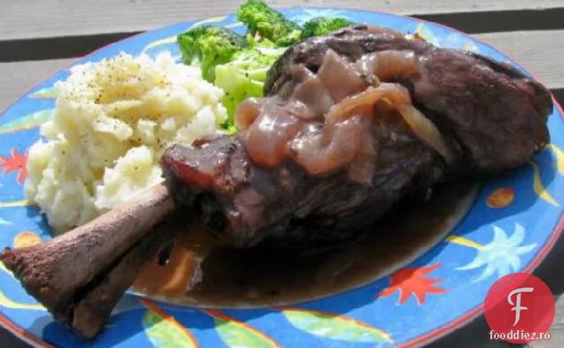 Shanks de miel de vin roșu și ierburi