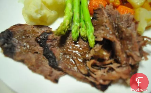 Picior de miel prăjit lent