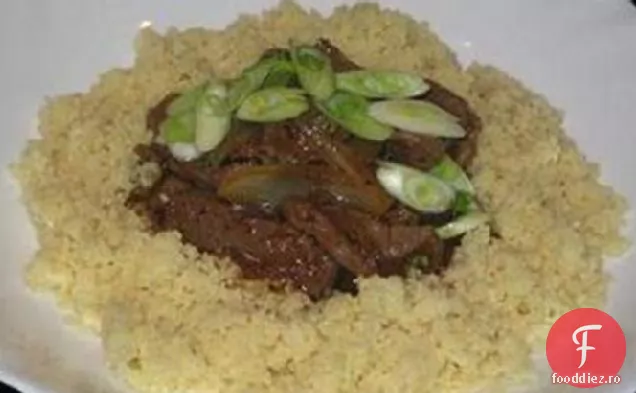 Caserola De Miel Mongolă Cu Cuscus