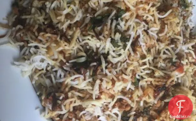 Masoor Pulao (miel tocat stratificat și linte cu orez)