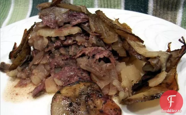 Tocană irlandeză de miel sau carne de vită