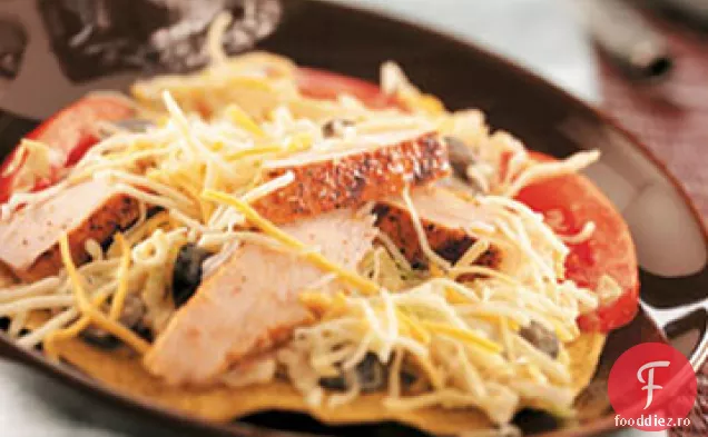 Salată De Tostada De Pui