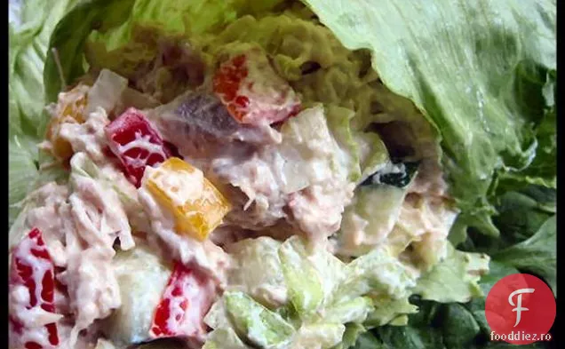 Salată De Pui De Bivol La Grătar