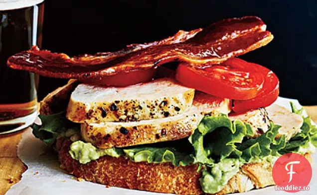 Sandvișuri Cu Club De Pui Cu Față Deschisă