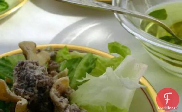 Legume de grădină și salată de vită