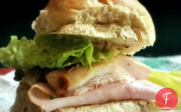 Sandviș Cu Salată Caesar