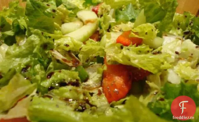 Salată De Căpșuni Romaine