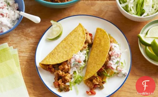 Tacos de pui măcinat cu Salsa cremoasă