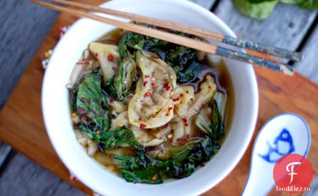 Supă De Ciuperci Enoki Wonton Cu Pui La Grătar Bok Choy