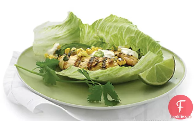 Pui la grătar și salată de porumb