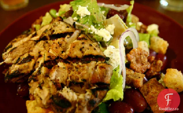 Salată De Pui-Nuc