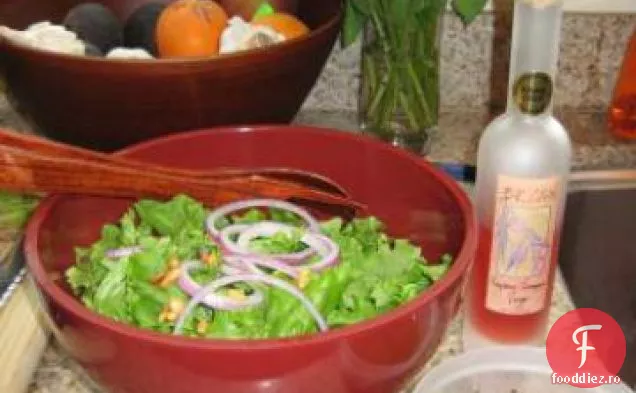 Salata Martha ' s Vineyard
