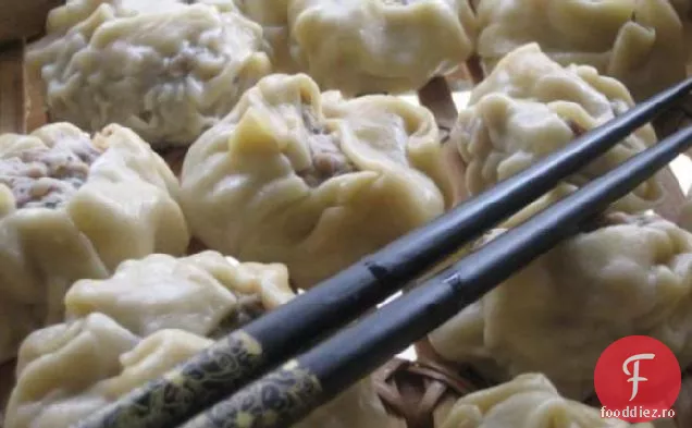 Shumai de pui și nucă de cocos aburit (Dim Sum)