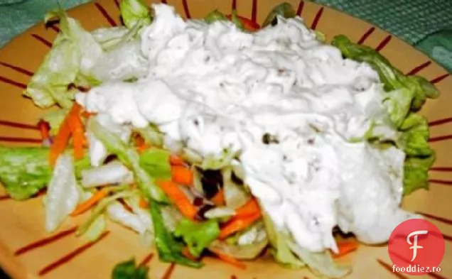 Sos cremos de Pancetta și salată Iceberg