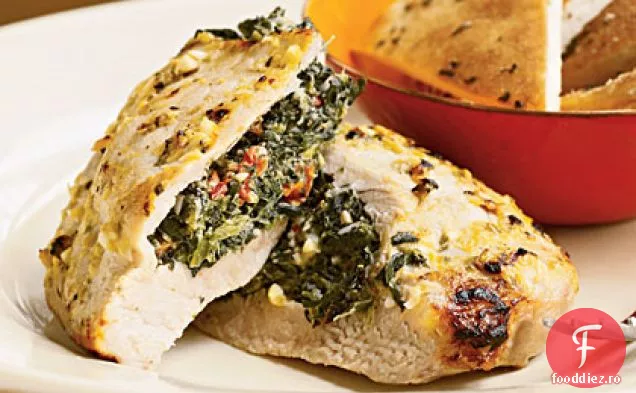 Cotlete de porc umplute cu feta și spanac