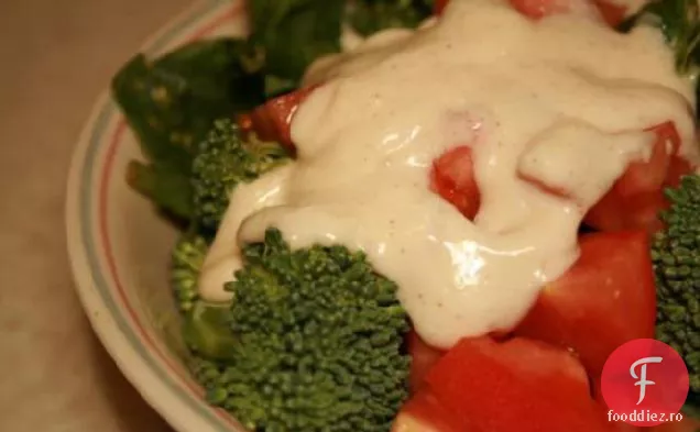 Sos de salată Caesar fără zahăr și fără lactate cu conținut scăzut de grăsimi