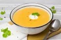 10 rețete de supă ușoare și delicioase pentru o noapte confortabilă de iarnă